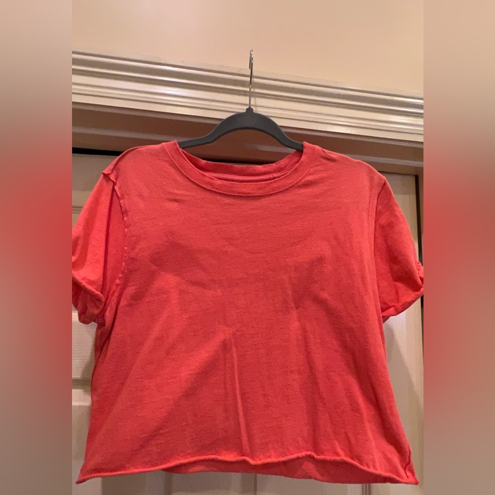 Free People We The Free M Cropped Tshirt with fun little sleeve Coral color